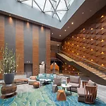 Hotel Titanic Chaussee 4*