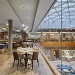 Hotel Titanic Chaussee 4*