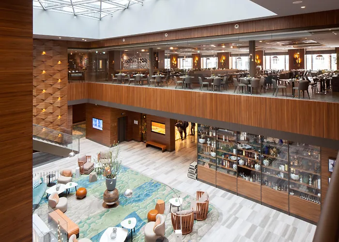 酒店 Titanic Chaussee 4*